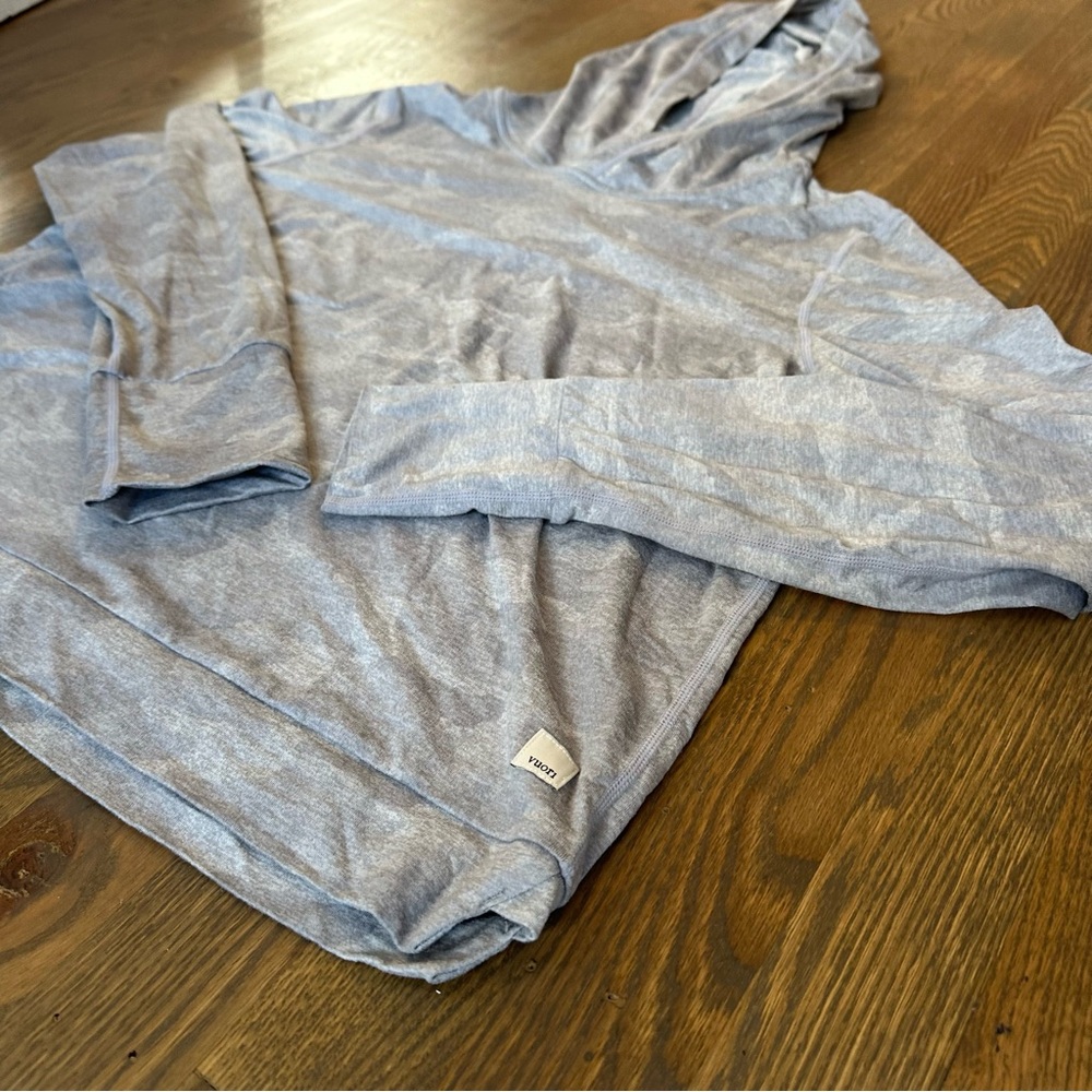 Vuori Grey Camo Hoodie, size Large